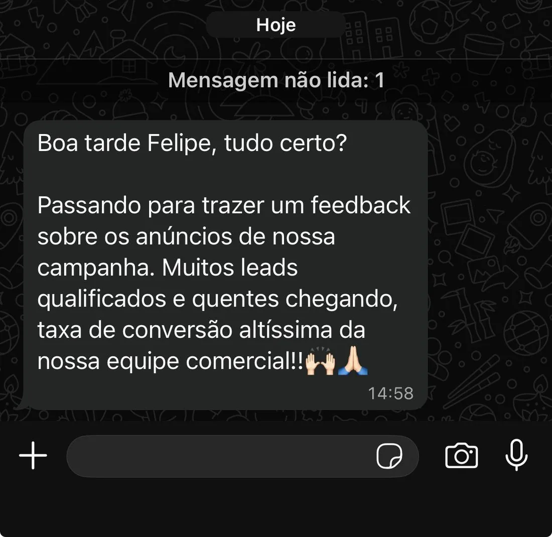 Cliente relata muitos leads qualificados e quentes chegando, com taxa de conversao altissima da equipe comercial